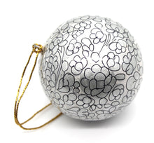 Load image into Gallery viewer, Assorted Colours Paper Mache Christmas Bauble – 3&quot; Luxury Handmade &amp; Hand Painted Decorative Ornamental Hanging Christmas Ball
