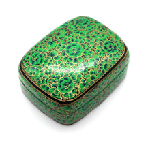 Load image into Gallery viewer, Paulo Green &amp; Gold Gifting Trinket Jewellery Presentation Decorative Box - ärtɘzɘn
