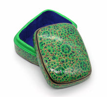 Load image into Gallery viewer, Paulo Green &amp; Gold Gifting Trinket Jewellery Presentation Decorative Box - ärtɘzɘn

