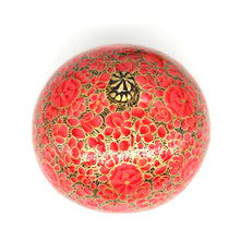 Load image into Gallery viewer, Small Red Chapeau Paper Mache Luxury Trinket Jewellery Gift Decorative Box - ärtɘzɘn
