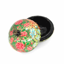 Load image into Gallery viewer, Mini Floral Chapeau Paper Mache Luxury Trinket Gift Decorative Wedding Favour Box - ärtɘzɘn
