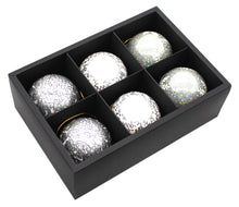 Load image into Gallery viewer, Artezen Baubles – Set of 6 Large Silver Luxury Handmade | Hand Painted | Decorative | Ornamental | Christmas | Balls - ärtɘzɘn
