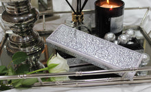 Load image into Gallery viewer, Artezen Tenues – Silver Swirl Luxury Trinket Gift Box - ärtɘzɘn
