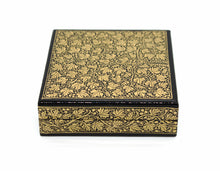 Load image into Gallery viewer, Paper Mache Square Coaster Set of 6 – Handmade Hand Painted Black &amp; Gold Coaster Box Set - ärtɘzɘn
